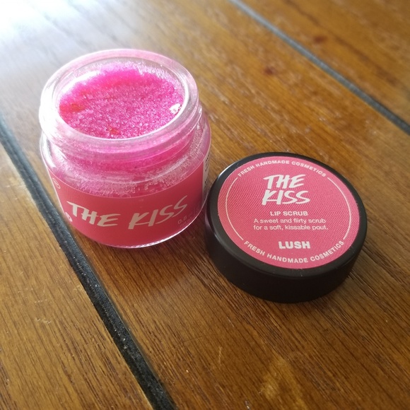 Lush Other - Lush The Kiss Lip Scrub